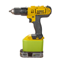 Charger l'image dans la galerie, Adaptateur de batterie Ryobi 18V vers DeWalt 20V
