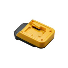 Charger l'image dans la galerie, Adaptateur de batterie DeWalt 20V vers MacNaught 18V (pompe, pistolet à graisse)
