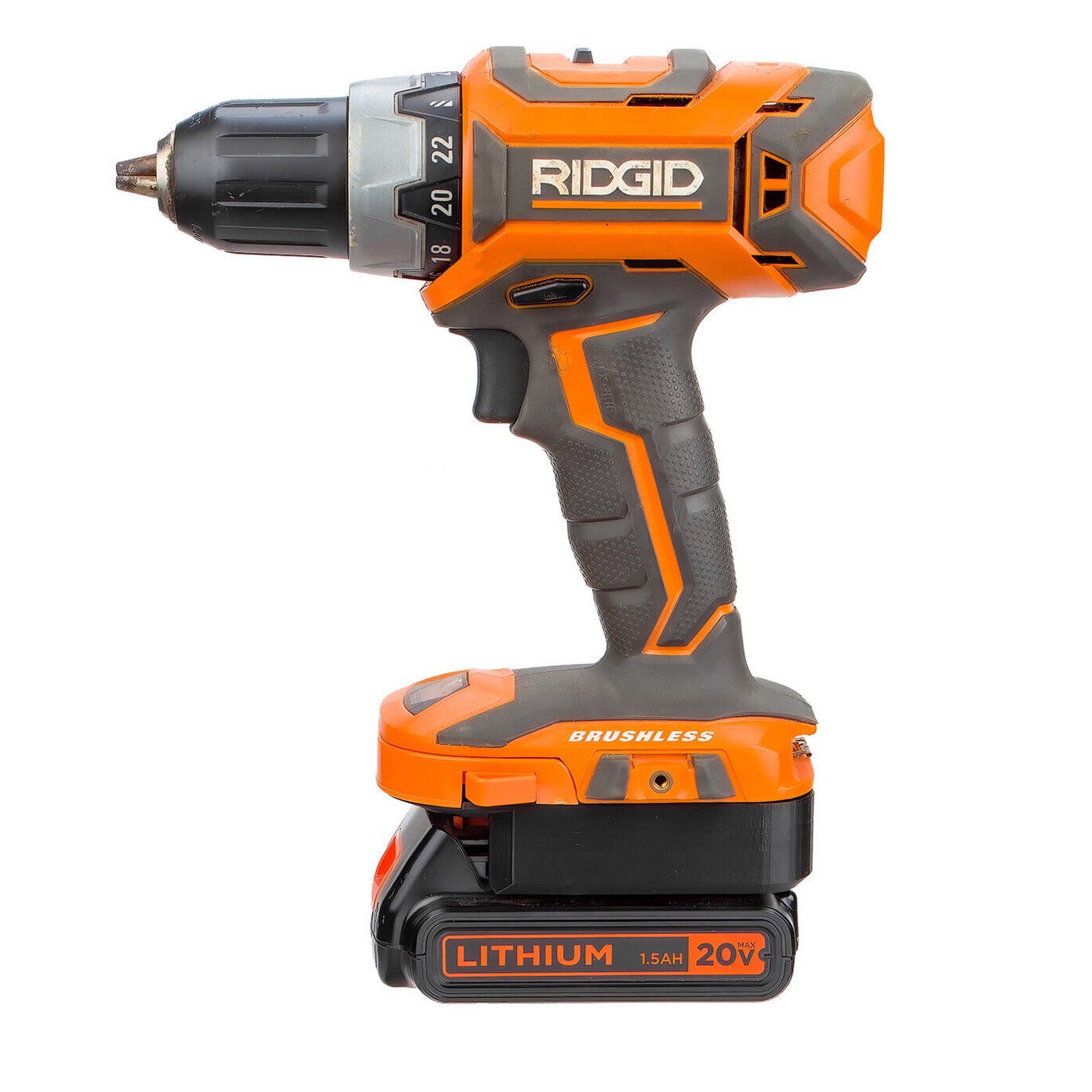 Adaptateur de batterie Black and Decker 20V vers AEG 18V