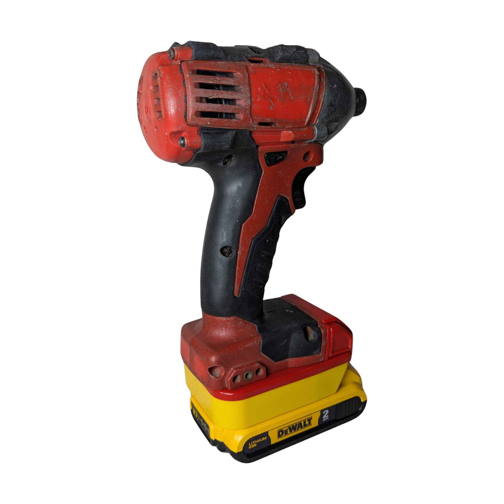 DeWalt 20V MAX vers Milwaukee M18 Adaptateur de batterie