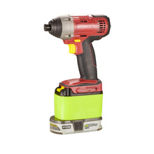 Charger l&#39;image dans la galerie, Ryobi 18V à Chicago Electric 18V Adaptateur de Batterie
